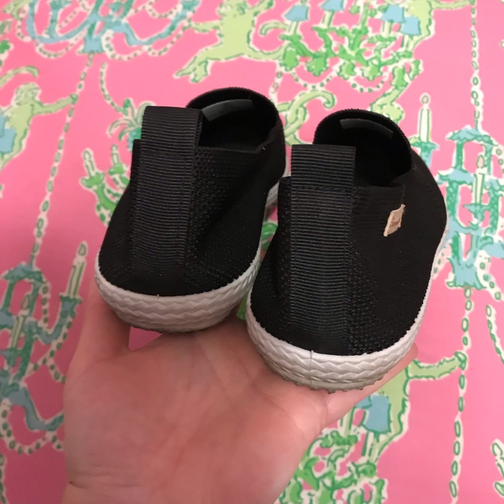 Tommy Bahama Black Slip On Shoes Size 8.5 View 5